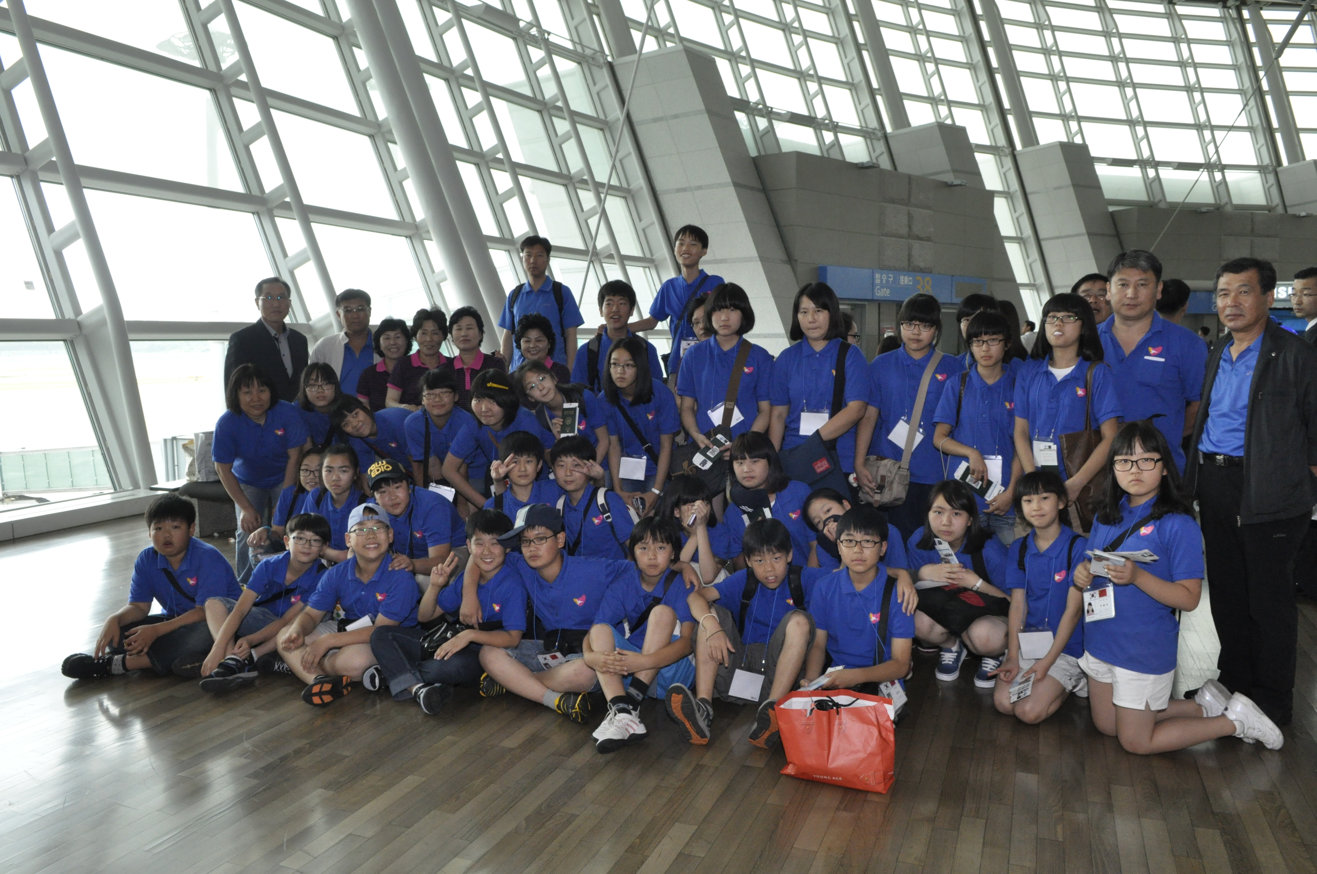 2010년7월21일 공항에서 (1).JPG