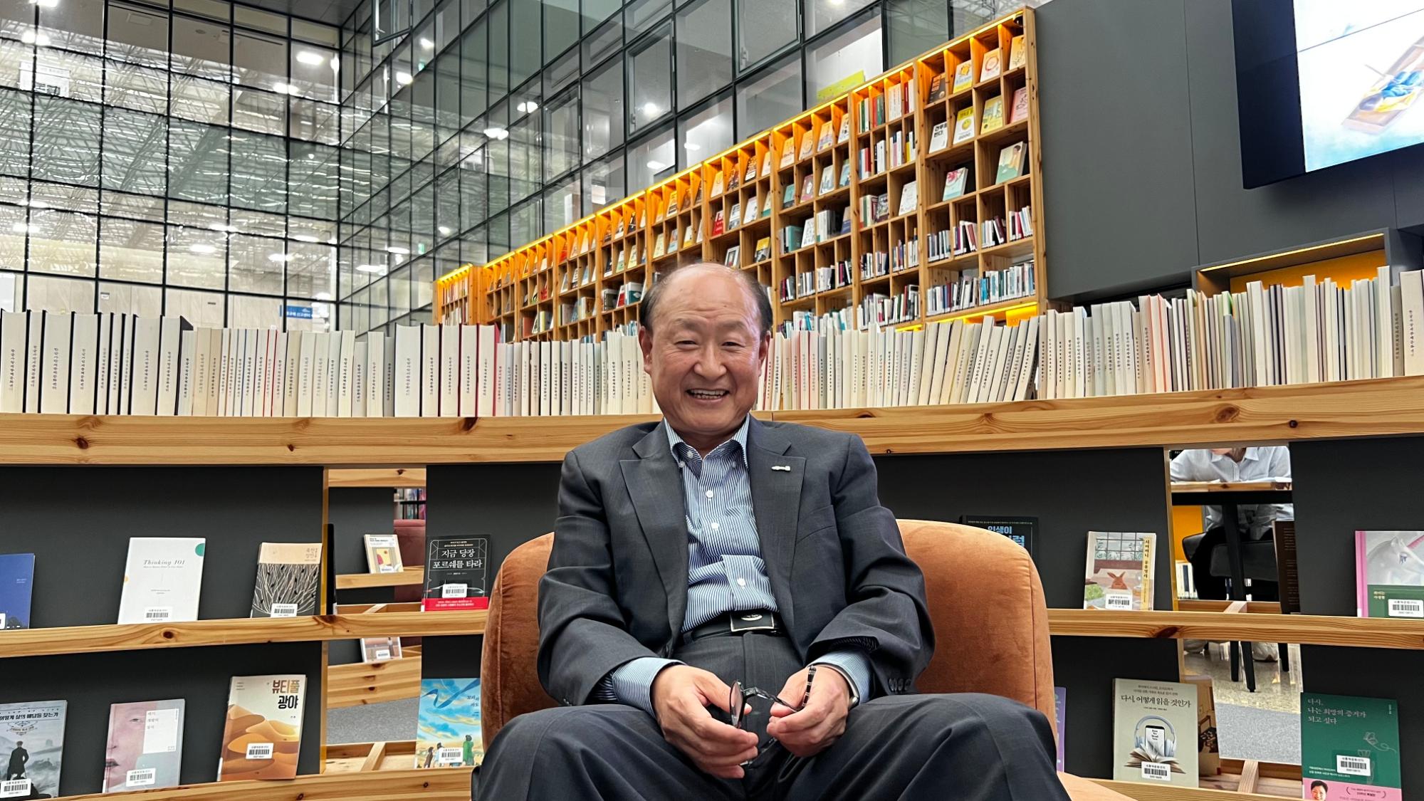이홍재 마을기록활동가, 은퇴 후의 삶이 더욱 빛나는 세종을 칭찬합니다